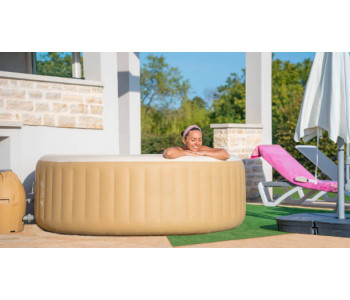 Jacuzzi – poilsis Jūsų namuose